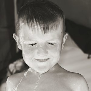 Arlo_In_The_Hot_Tub